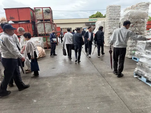 鹿屋市議会の市民環境委員会の皆様が視察に来られました。